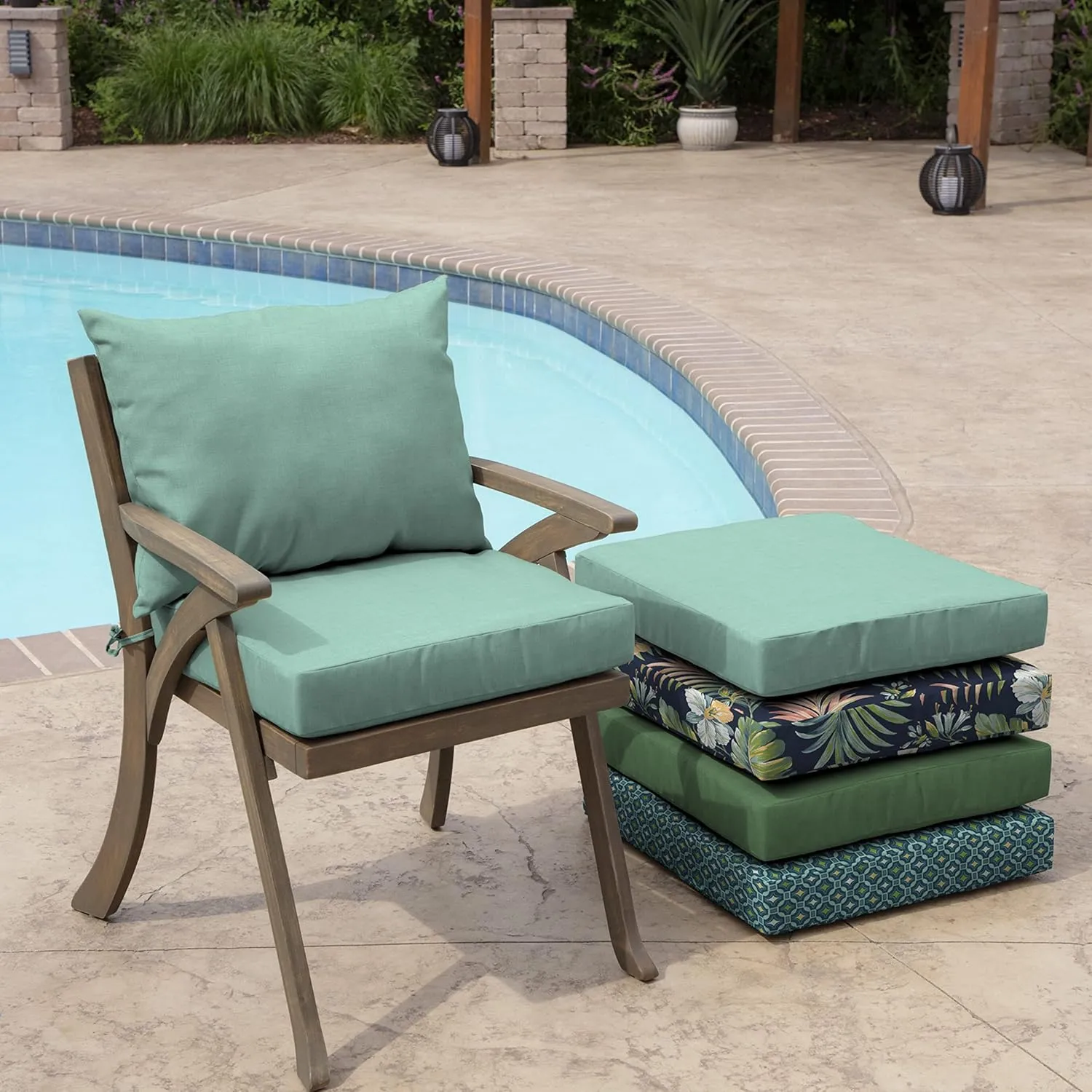 Arden Outdoor Dining Chair Cushion, 21 x 21, Rain-Proof, Fade Resistant 21 x 21, Aqua Leala