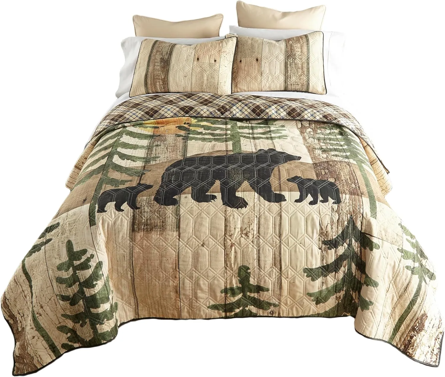 Donna Sharp Queen Bedding Set - 3 Piece - Painted Bear Lodge Quilt Set with Queen Quilt and Two Standard Pillow Shams - Machine Washable