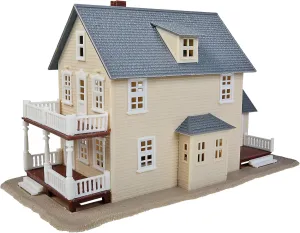 HO Scale Model Two-Story House 3 x 7. 7.7 x 17.7cm