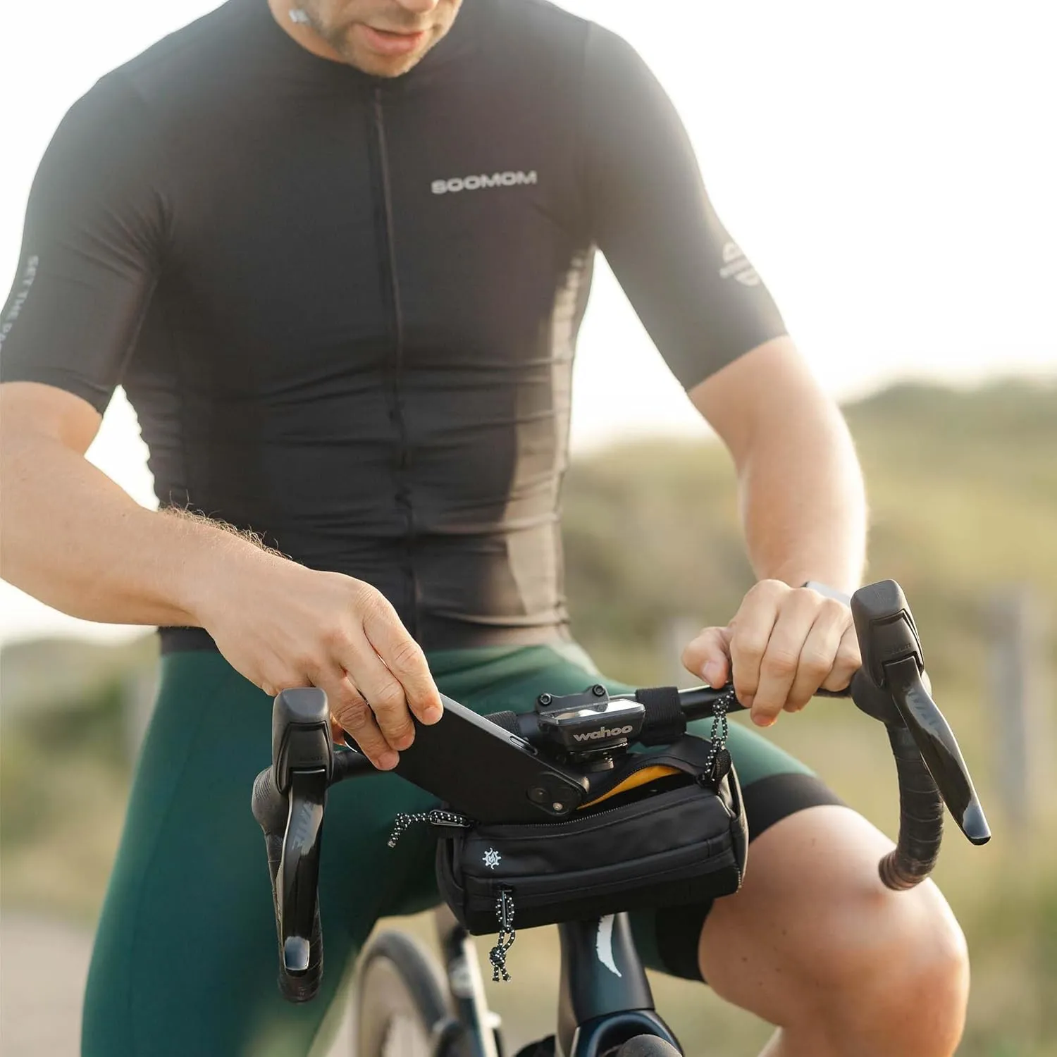 Lumiere & Co. Bike Handlebar Bag - Durable, Multiple-Size options and Multi-Color Options - included inside are Dual Elastic Straps, Clips & Velcro Attachments for Customizable Fit (Black, Medium)